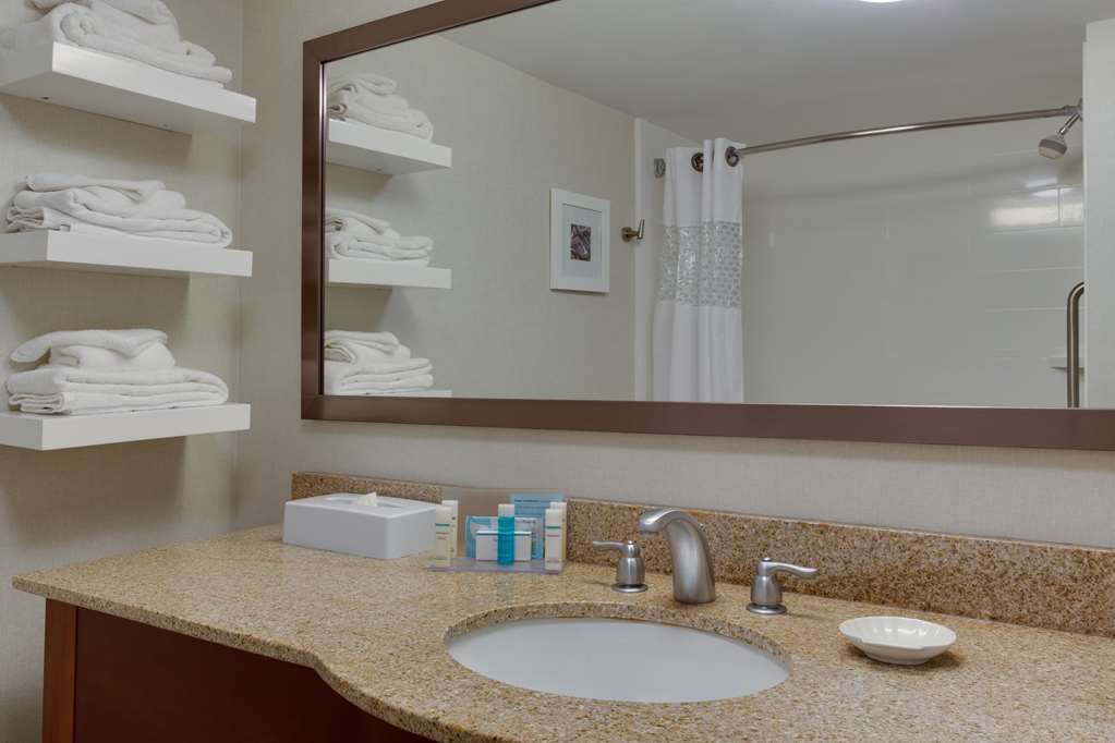 Hampton Northwood Hotel